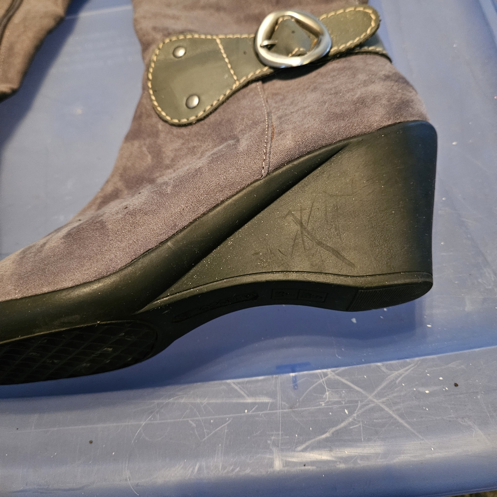 Gray Suede Knee-High Boots with Buckle Detail - Picture 6 of 8